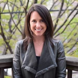 Meet your Posher, Stacy